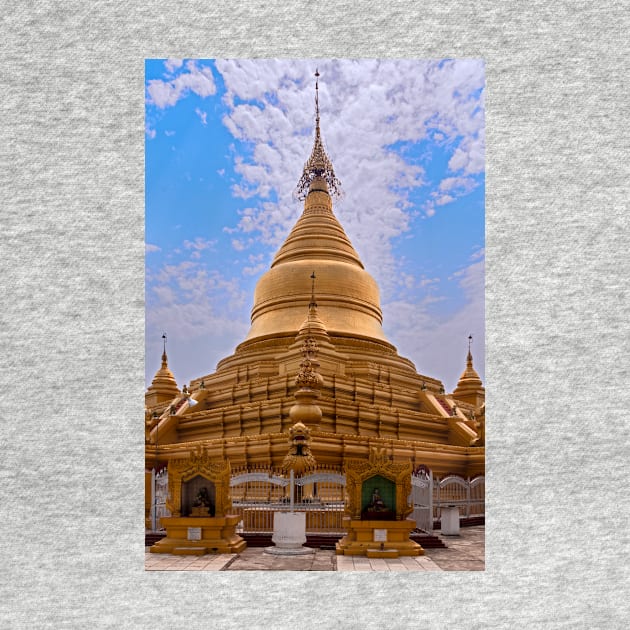 Sutaungpyei Pagoda, Mandalay Hill. by bulljup